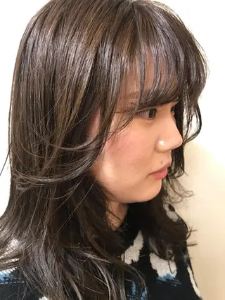 ロング カラー 三橋 和希のヘアスタイル