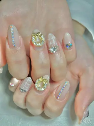 ネイル Liennail 持込デザインやり放題のネイルデザイン