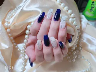 ネイル ネイルサロンAiri 長さ出し·シンプルのネイルデザイン