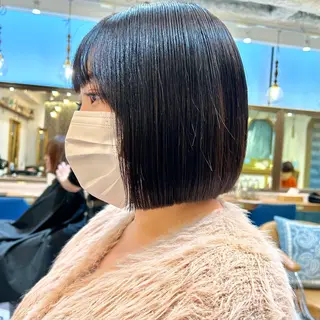 ミディアム カラー 髪質改善【縮毛矯正】 美髪ボブを量産する人のヘアスタイル