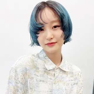 ショート カラー アラキチヒロ THE REMMYのヘアスタイル