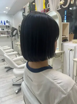 ショート 岡崎 嶺のヘアスタイル