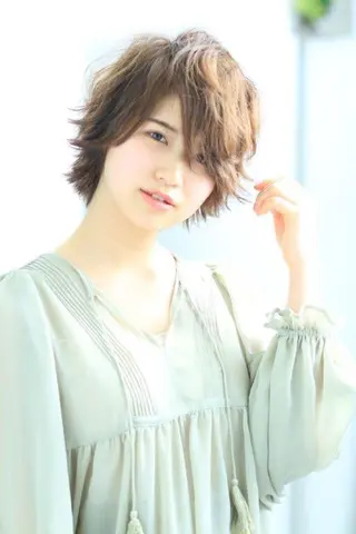 ショート 艶髪✨髪質改善カラー 楠本浩子のヘアスタイル