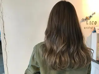 ショート ミディアム セミロング ロング カラー パーマ ヘアアレンジ メンズ メンズハイトーン メンズバレイヤージュのヘアスタイル