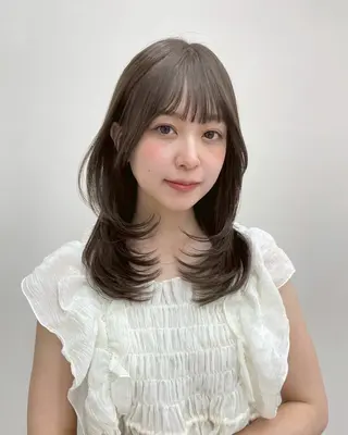 セミロング 透明感カラー🎨 たくまのヘアスタイル