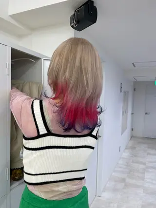 セミロング ウルフカット/御園 里奈のヘアスタイル