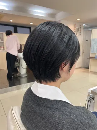 ショート 【髪風船】上大岡店所属・齋藤 尋真のヘアスタイル