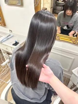 ロング 柴田 すず花のヘアスタイル