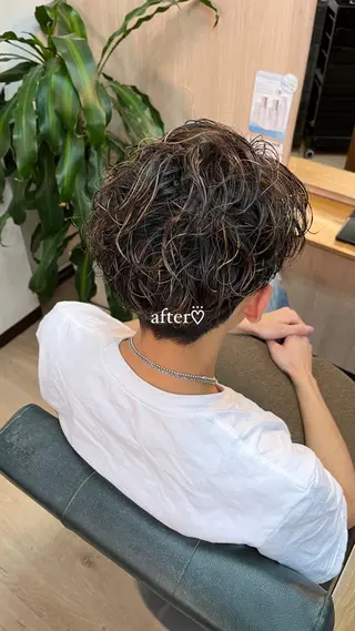 カラー パーマ メンズ MAHIRU🤍 艶髪･ストレート🫧のヘアスタイル