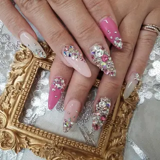 ネイル 花田 茜のネイルデザイン