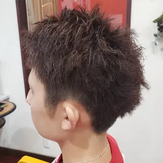 メンズ パーマ Well‘s黒木🌿 レイヤー💎寒色のヘアスタイル