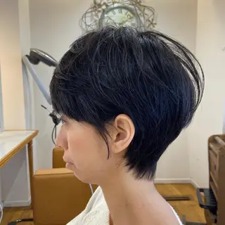 ショート 峯 志帆のヘアスタイル