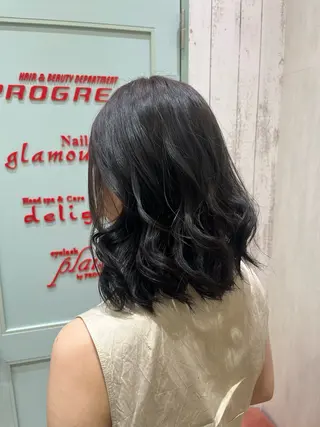 カラー 伊部 しづきのヘアスタイル