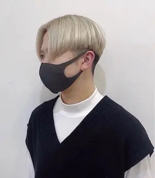 ショート カラー メンズ [渋谷ブリーチ] 玲弥のヘアスタイル