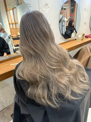 ロング カラー 岡本 太陽☀️のヘアスタイル