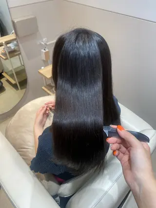 ロング SALOWIN銀座Suite所属・髪質改善/艶髪矯正 /長谷川なつみのヘアスタイル
