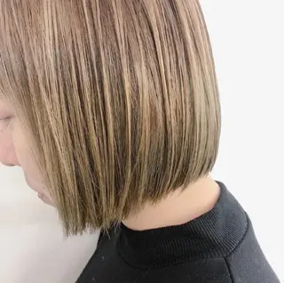 ミディアム カラー 鶴田 風雅のヘアスタイル