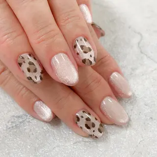 ネイル 黒沢 直子のネイルデザイン