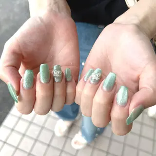 ネイル Lily nailのネイルデザイン
