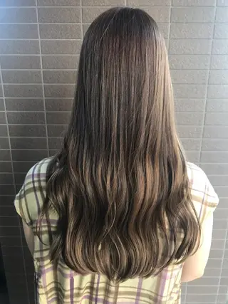 ロング yukari 艶髪ヘアのヘアスタイル