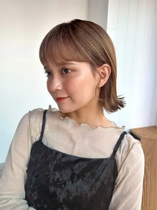 ミディアム 🌷モア 🌷暖色カラー・ボブのヘアスタイル