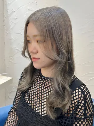 セミロング カラー uros.所属・メンズパーマ/ エクステ🌞セナのヘアスタイル