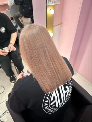 セミロング カラー 🦋艶髪ハイトーン KOKI🦋のヘアスタイル
