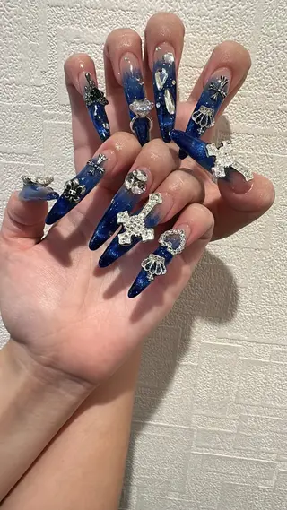ネイル D-BEAUTY Nailsalonのネイルデザイン