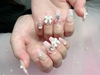 ネイル ガールネイルサロン所属・ガール　ネイルサロン 垣内　英里のネイルデザイン