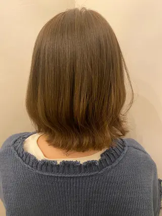 ショート ボブ/透明感カラー 岸本涼奈のヘアスタイル