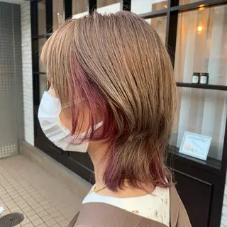 ミディアム カラー 溝口 奈穂のヘアスタイル