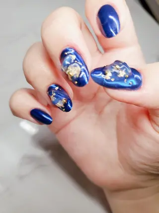 ネイル 佐藤 結衣のネイルデザイン