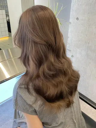 ロング カラー 🐯ミルクティーベー ジュ/大雅🐯のヘアスタイル