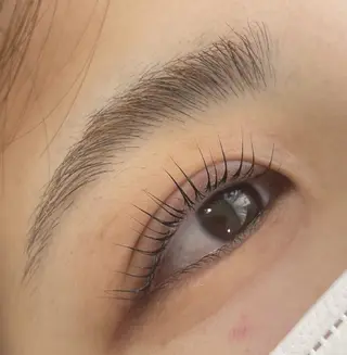 アイブロウ 加藤 アイリのマツエク・マツパデザイン