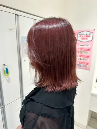 ミディアム カラー 猪狩 杏菜のヘアスタイル