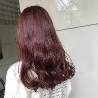 ミディアム カラー 山崎 絵莉香のヘアスタイル