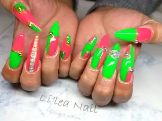 ネイル Li'leaNail AINAのネイルデザイン