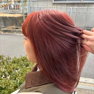 カラー しおり🍬 KOKORO🤍のヘアスタイル