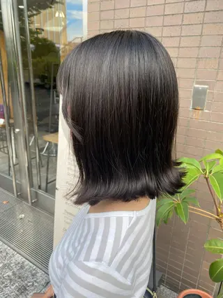 ミディアム ELEN 新百合ヶ丘のヘアスタイル