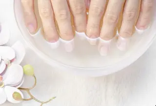 ネイル 自爪育成ネイルサロン ココリュバンのネイルデザイン