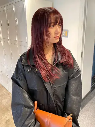 ロング カラー 辻 陽花のヘアスタイル