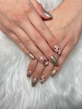 ネイル オーロラ所属・YUI nailのネイルデザイン