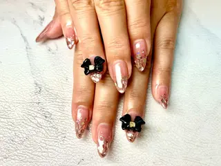 ネイル Queennail 北堀江megumiのネイルデザイン