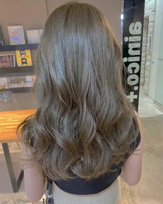 ロング カラー ヘアアレンジ メンズ キッズ ネイル マツエク・マツパ GO TODAY SHAiRE SALON所属・透明感カラー🤎 ゆりのヘアスタイル