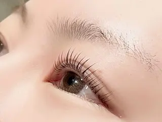 マツエク・マツパ Eye AVANCE. あべのルシアス店所属・avance🎀 束感👀yukaの眉毛・アイブロウイメージ