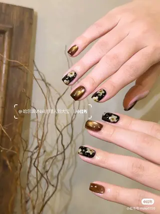 ネイル TAKAHSHI MOMOのネイルデザイン