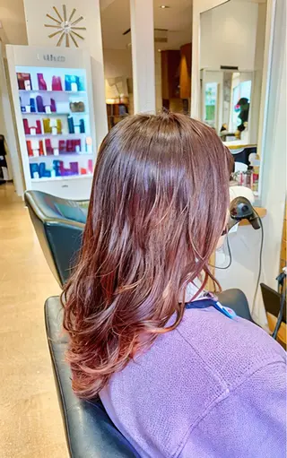 セミロング カラー 秋山知穂🌸縮毛矯正 ショートお任せ🌸のヘアスタイル