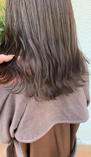 ミディアム カラー ヘアアレンジ 中津/柔らかカラー/ ナガオ　イズミのヘアスタイル