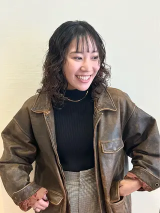 ミディアム パーマ ミ ユのヘアスタイル