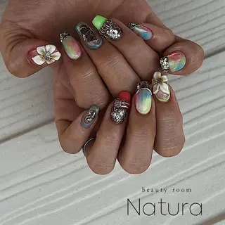 ネイル beautyroom Naturaのネイルデザイン